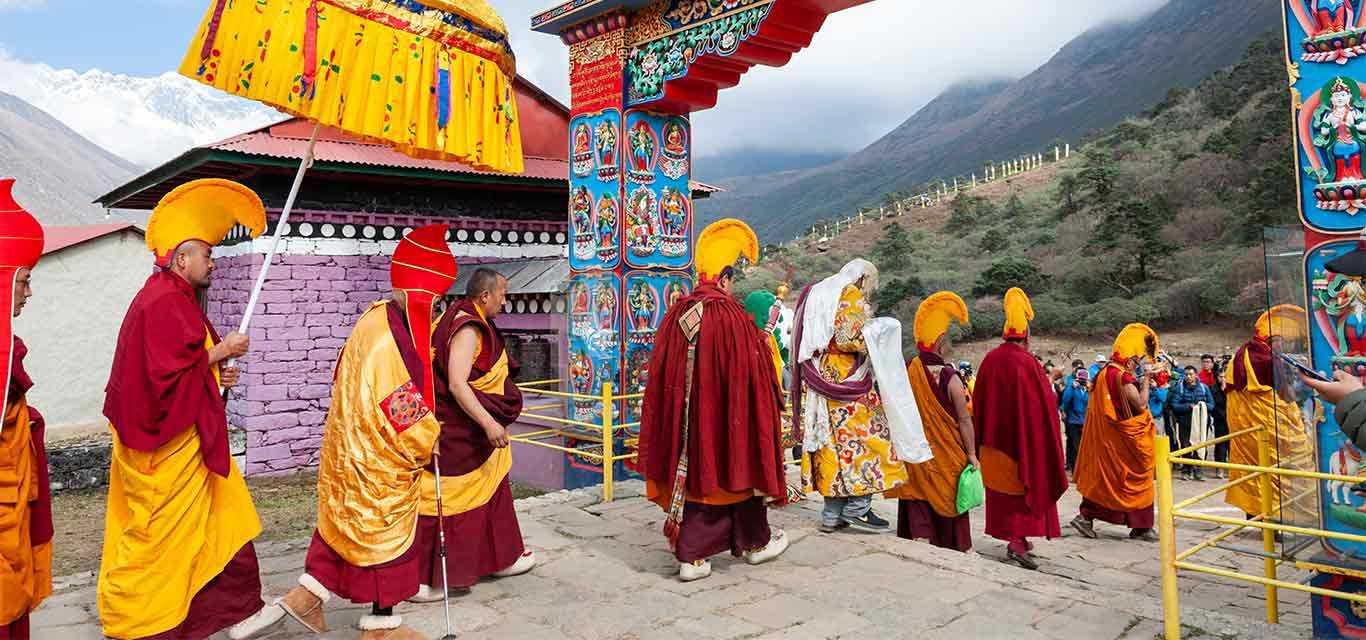 mani-rimdu-festival