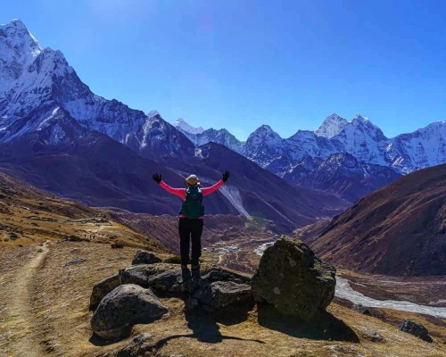 On The Way To Dingboche